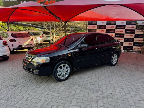 CHEVROLET ASTRA 2.0 MPFI ADVANTAGE 8V FLEX 4P MANUAL
